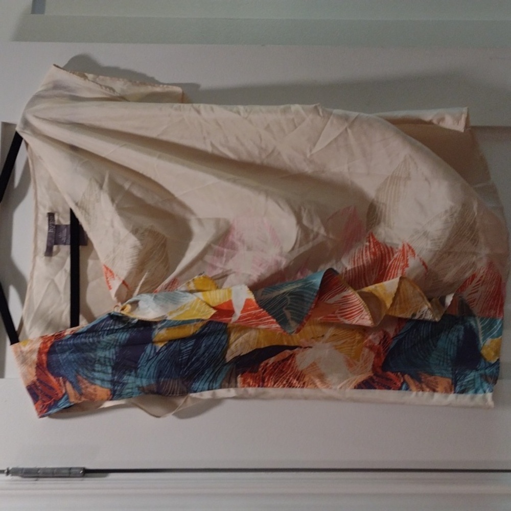 100% silk top by Hype, 6